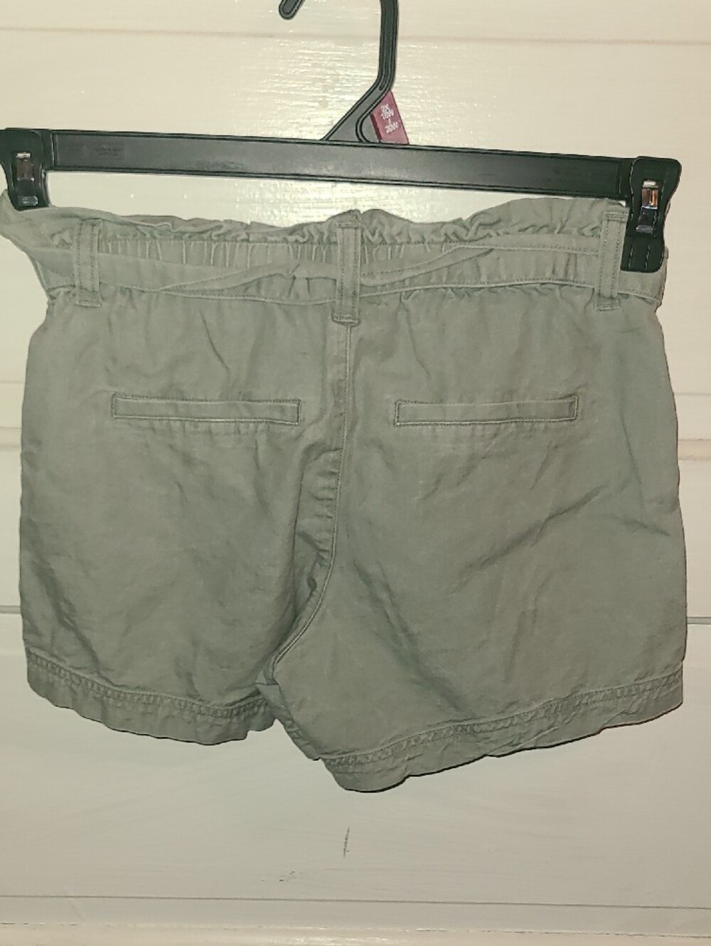 abercrombie kids Olive-Grey Cargo Paperbag Shorts - Picture 4 of 4